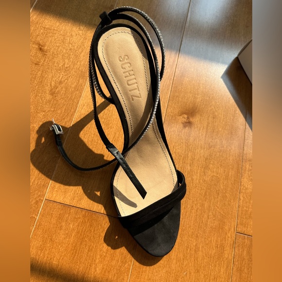 Schutz carmencita black suede heels - Picture 4 of 7